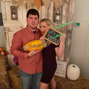 Meet your Posher, Levi